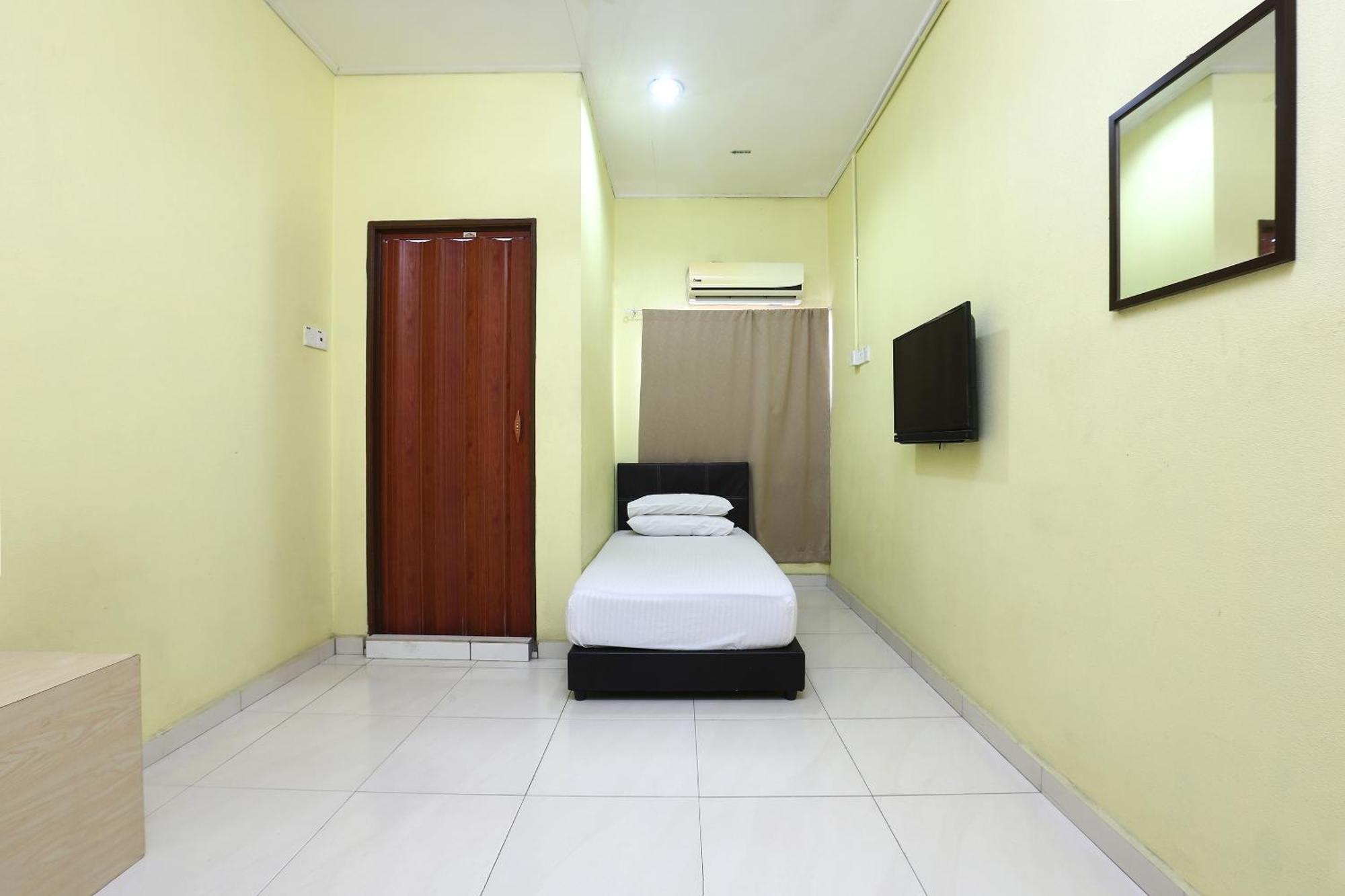SPOT ON 89925 Thank Q Inn 1 Kota Bharu Exterior foto